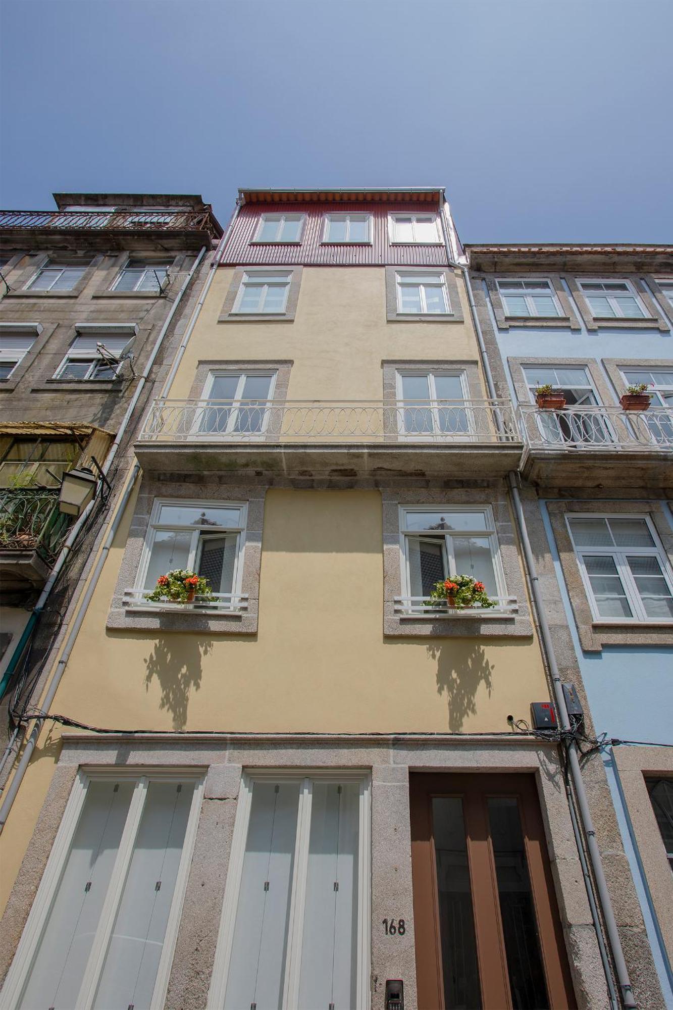 Liiiving In Porto - Clerigos Terrace Apartment Экстерьер фото
